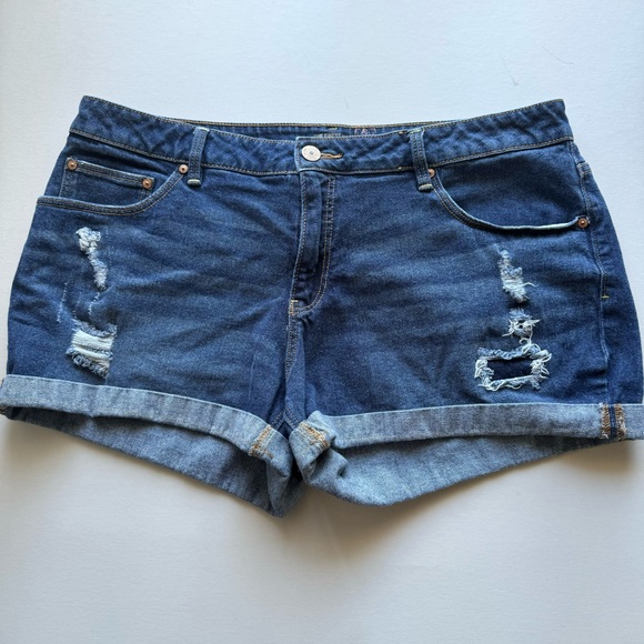 Faded Glory Rolled Cuff Jean Short Size 18 - Picture 1 of 10
